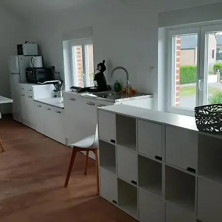 Apartment Confortable A Barzy-en-thierache, 32 M² Avec Terrasse *
